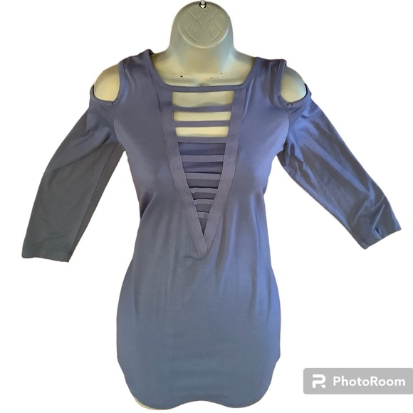 forever scarlett Tops - Dusty blue cold shoulder knit top. 3/4 sleeves. NWOT